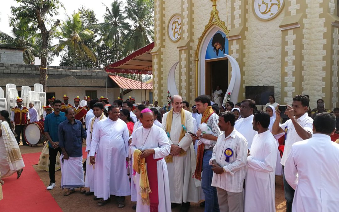 Ordenación sacerdotal de Abhilash Appu en India
