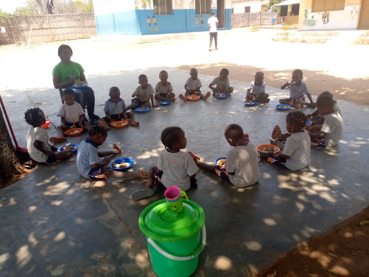 Seis años de presencia escolapia en Mozambique