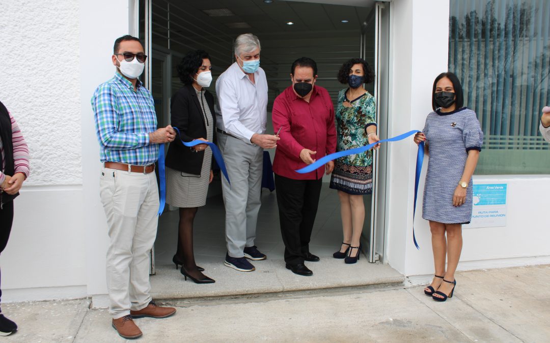 L&rsquo;Universidad Cristóbal Colón inaugure le bureau des services communautaires