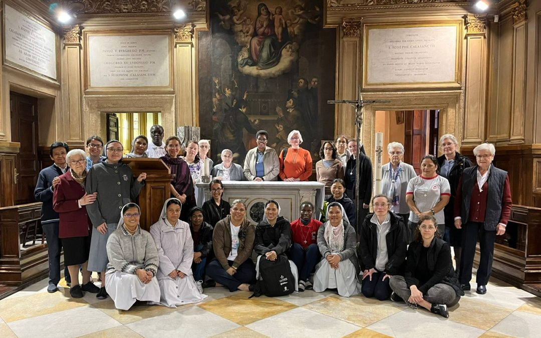 Tras las huellas de Calasanz: Familia Calasancia