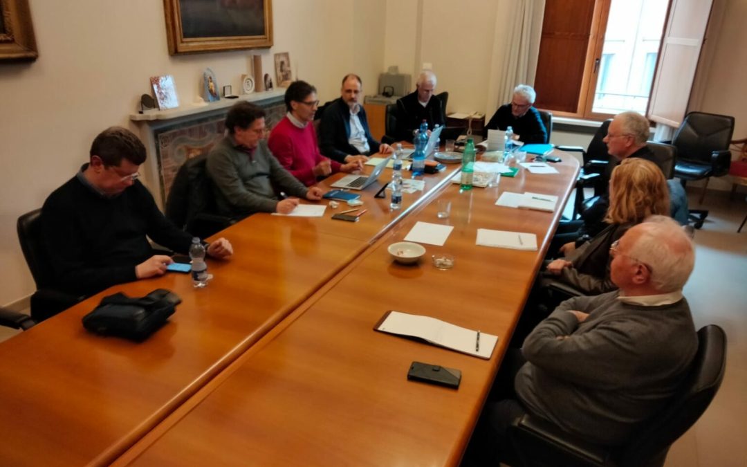Fortaleciendo lazos institucionales