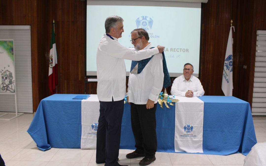 Investidura del P. Javier Alonso como rector de la Universidad Cristóbal Colón