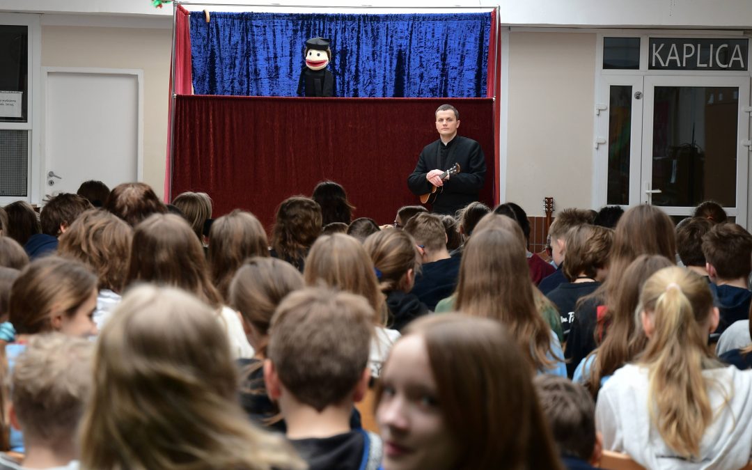 Le bon Dieu est là. Retraites pour les enfants atteints de Calasanz