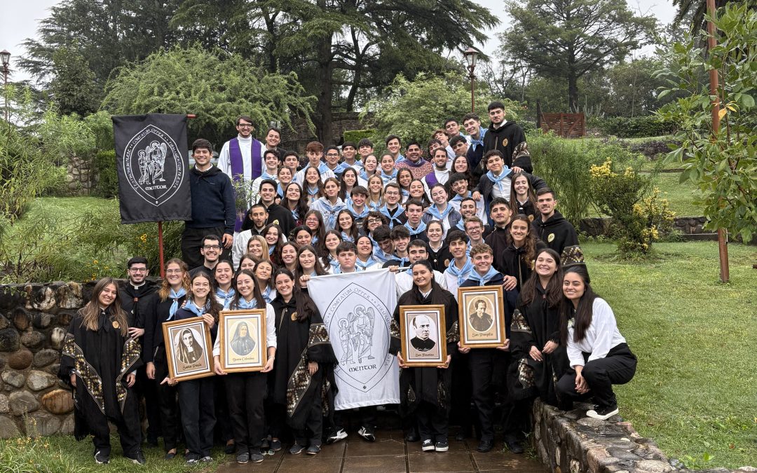Escuela Mentor: dio inicio la 10° generación